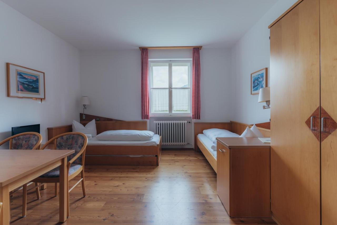 Kloster Benediktbeuern - Gaestehaus Der Salesianer Don Bosco Exteriér fotografie
