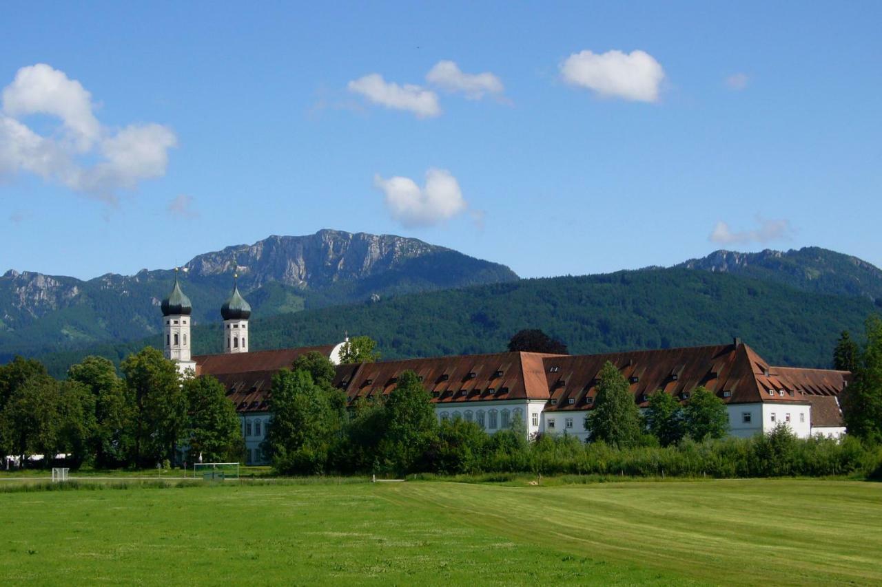 Kloster Benediktbeuern - Gaestehaus Der Salesianer Don Bosco Exteriér fotografie